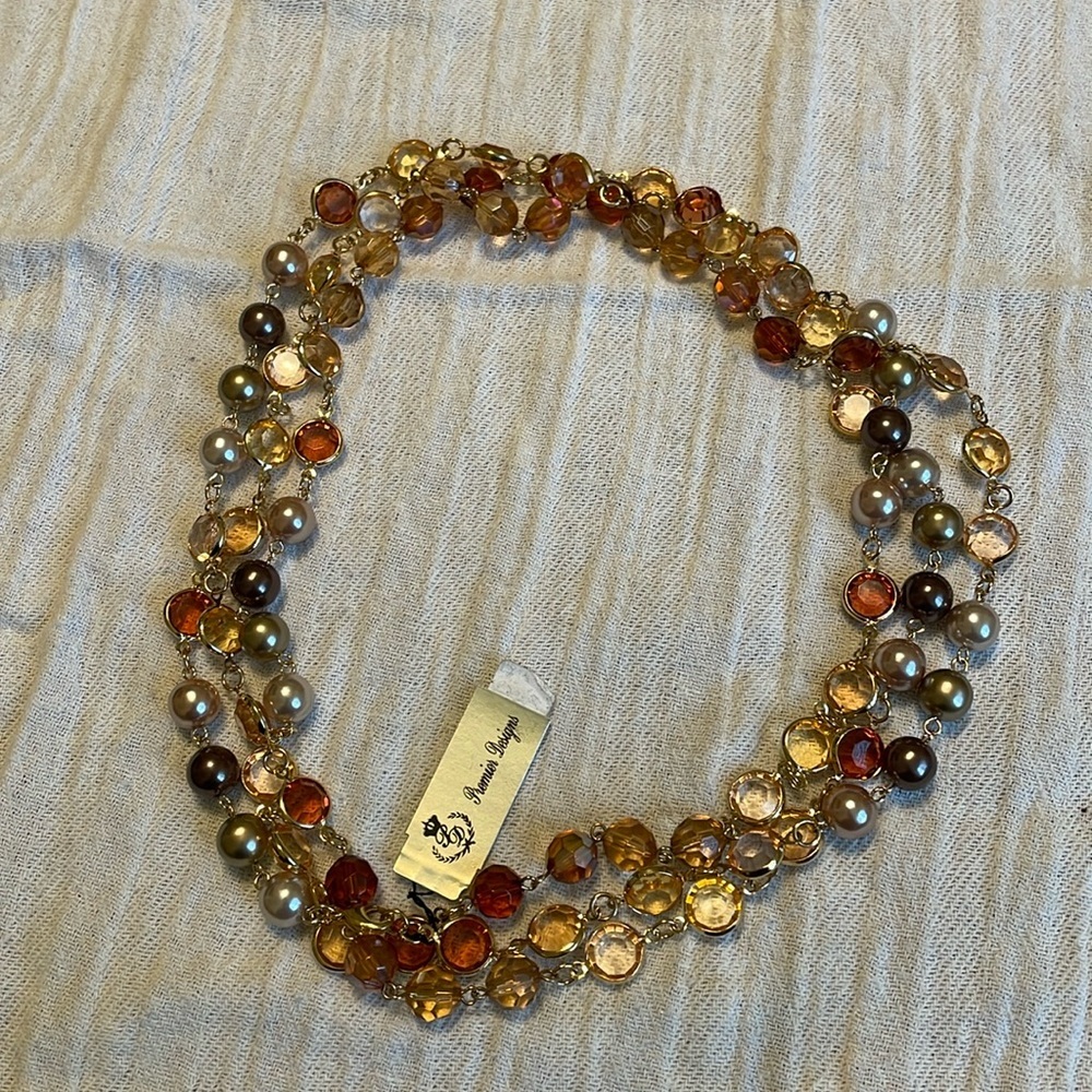 Long beaded necklace - Picture 1 of 3